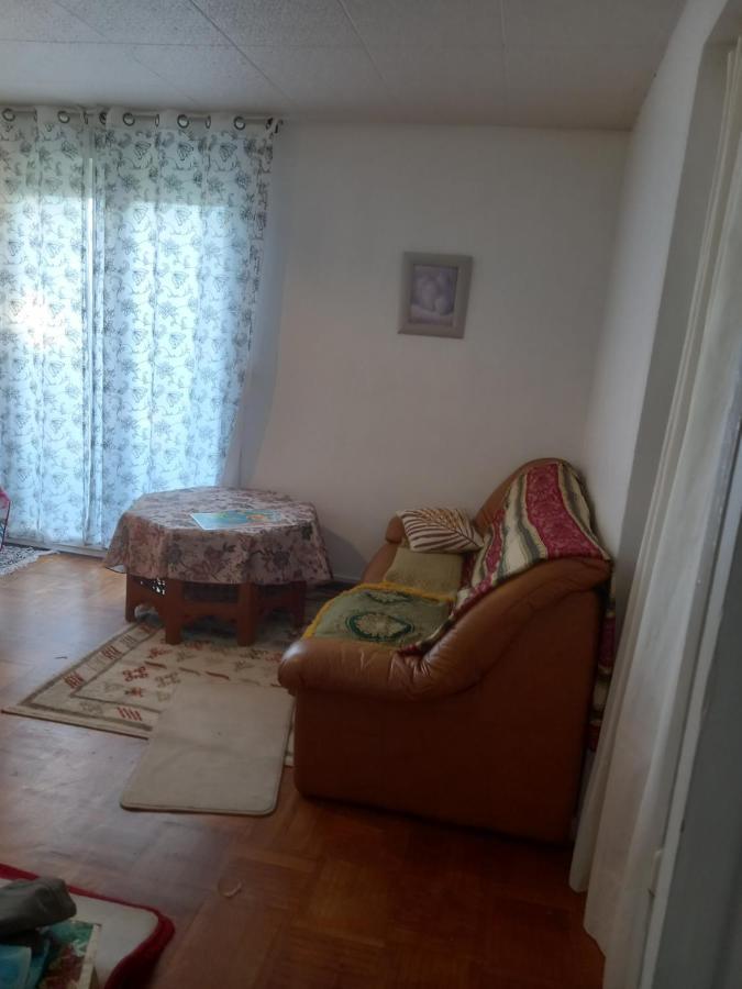 Spacieux Appartement 4 Pieces Beauvais Eksteriør billede