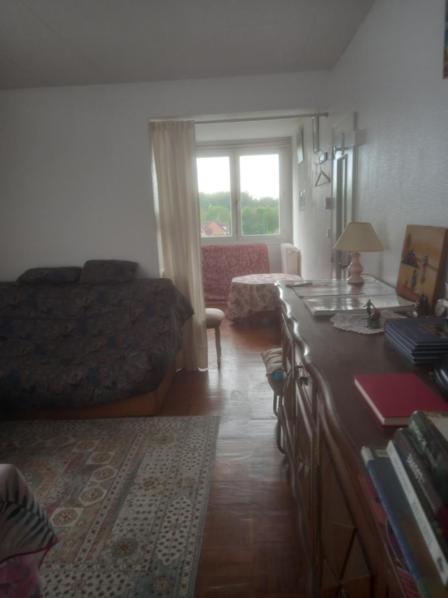 Spacieux Appartement 4 Pieces Beauvais Eksteriør billede